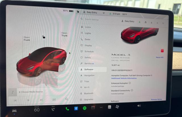 TESLA MODEL 3 2023