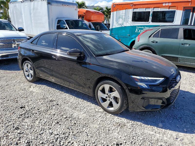 AUDI A3 PREMIUM 2023