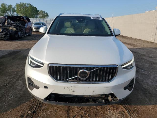 VOLVO XC40 PLUS 2023