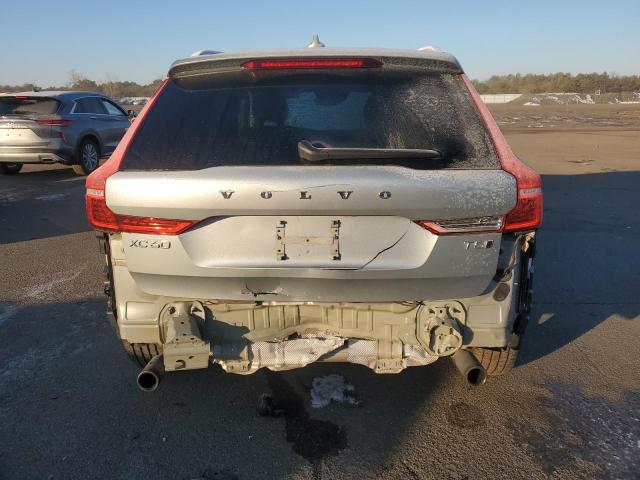 VOLVO XC60 T5 MOMENTUM 2018