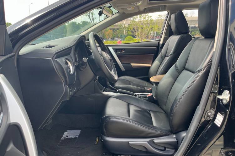 TOYOTA COROLLA LEVIN 2018