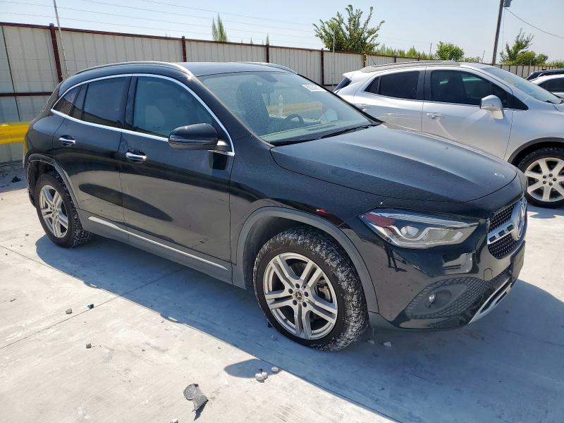 MERCEDES-BENZ GLA 250 4MATIC 2020