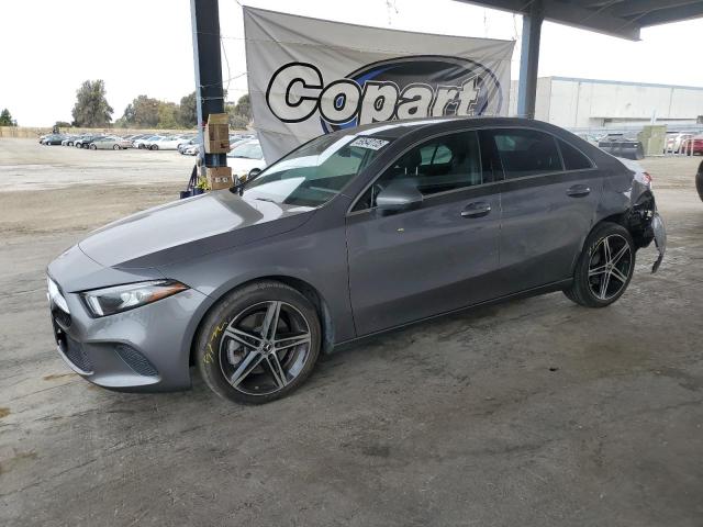 MERCEDES-BENZ A 220 2021