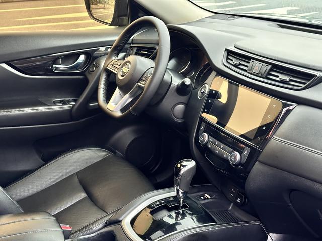 NISSAN X-Trail 2021