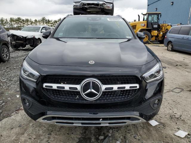 MERCEDES-BENZ GLA 250 2023
