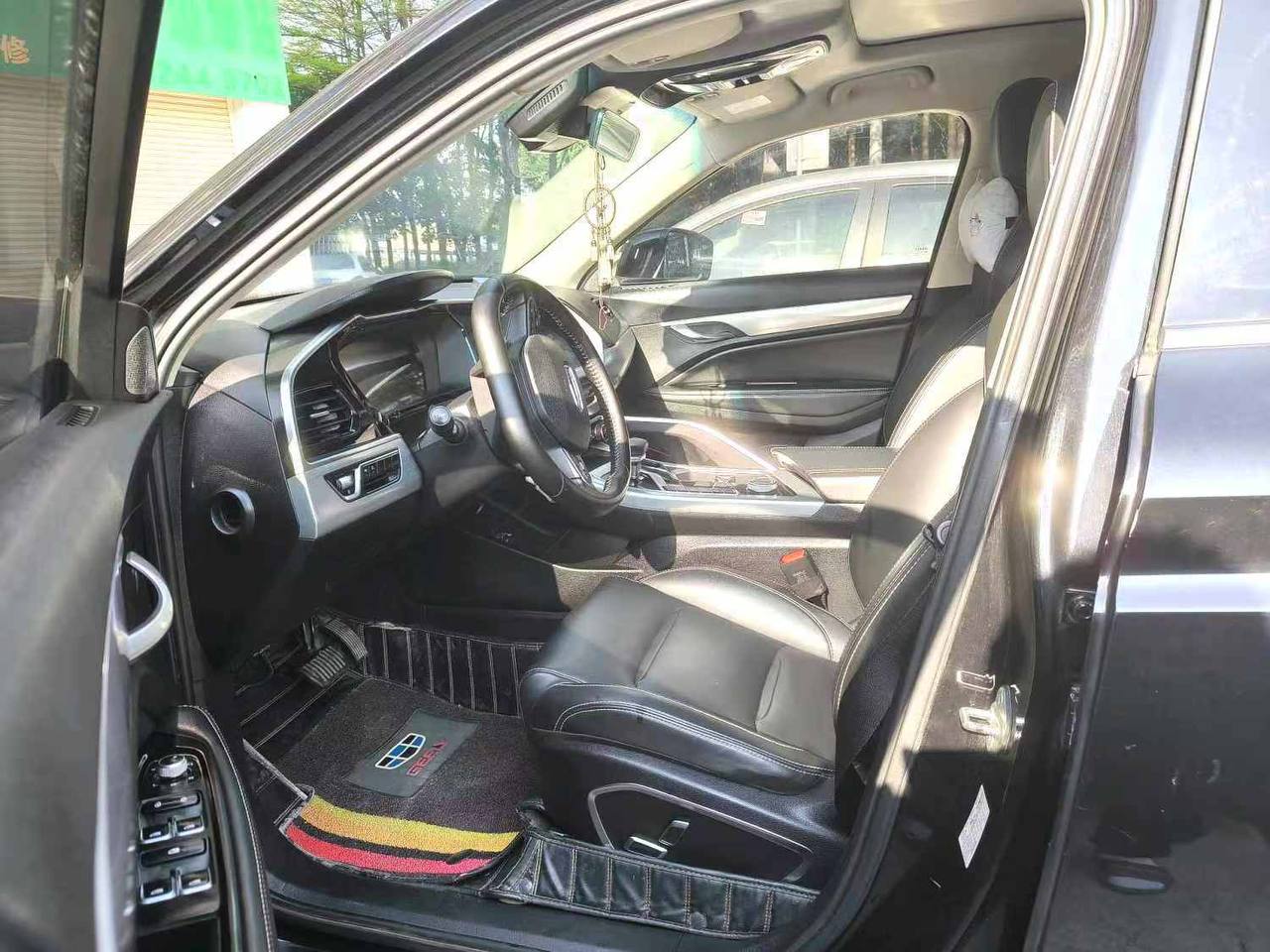 Geely Tugella 300T 2019