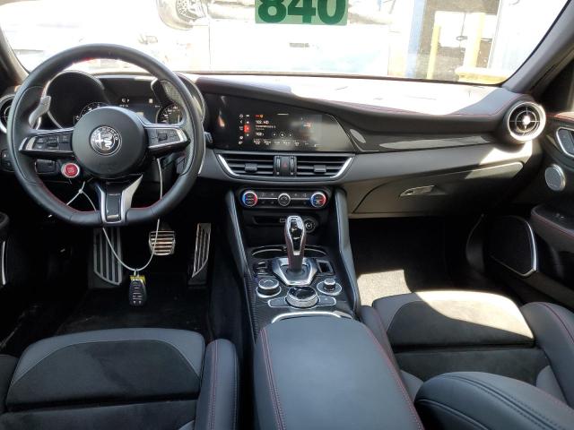 ALFA ROMEO GIULIA QUADRIFOGLIO 2021