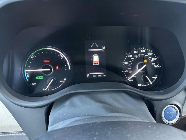 TOYOTA SIENNA LE 2023