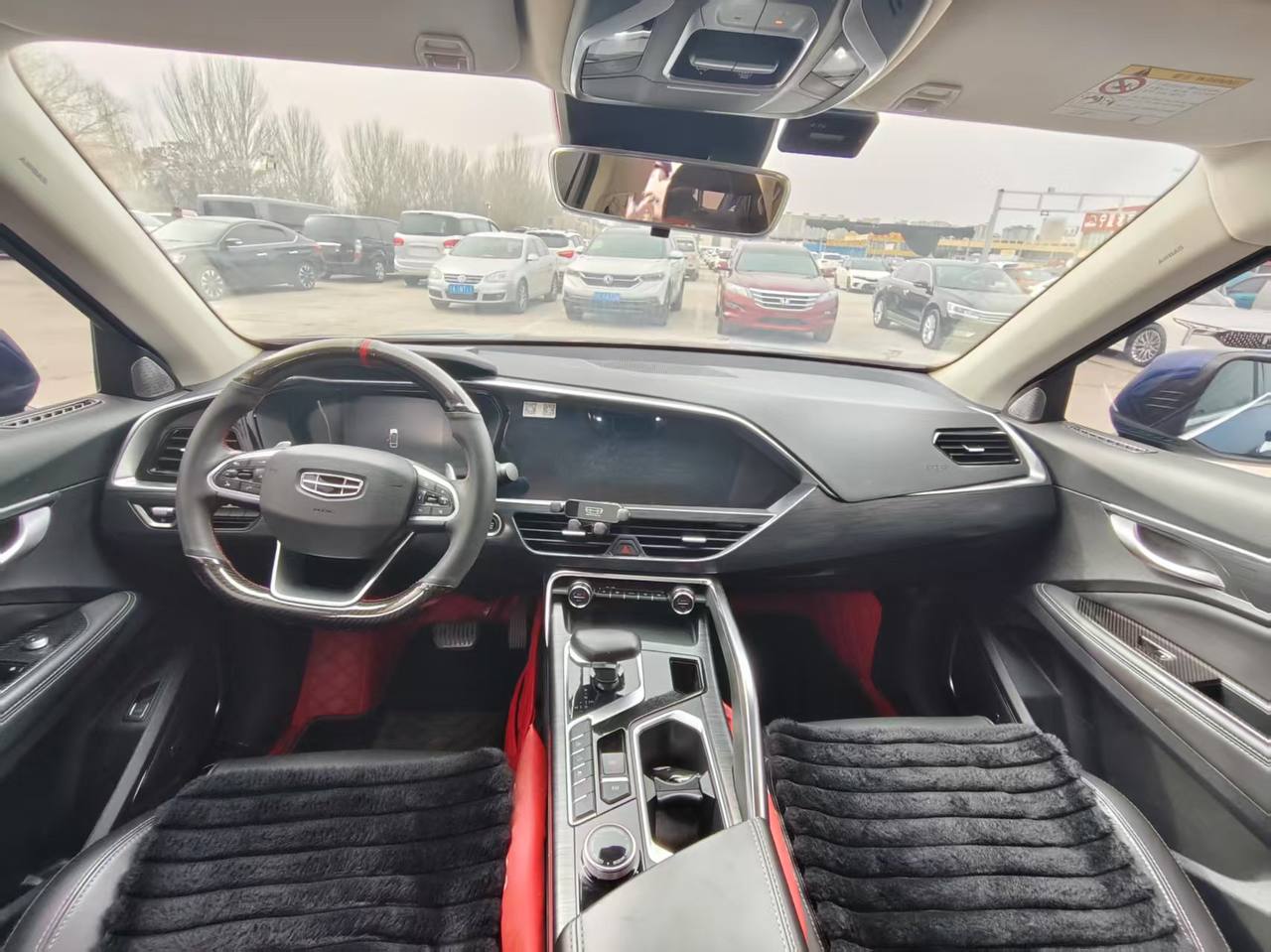 Geely Tugella 2020