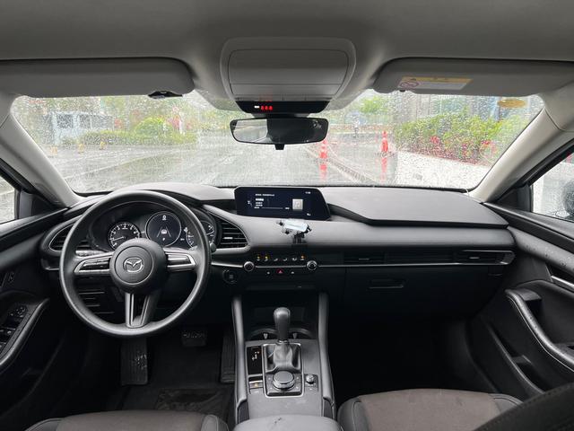 MAZDA 3 2022