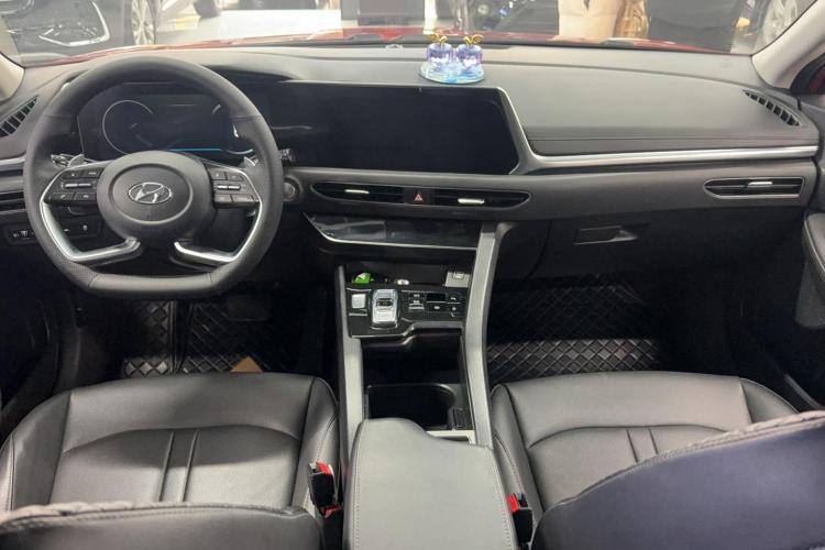 Hyundai Sonata 270TGDi Elite Edition 2020