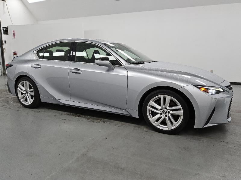 LEXUS IS 300 2023