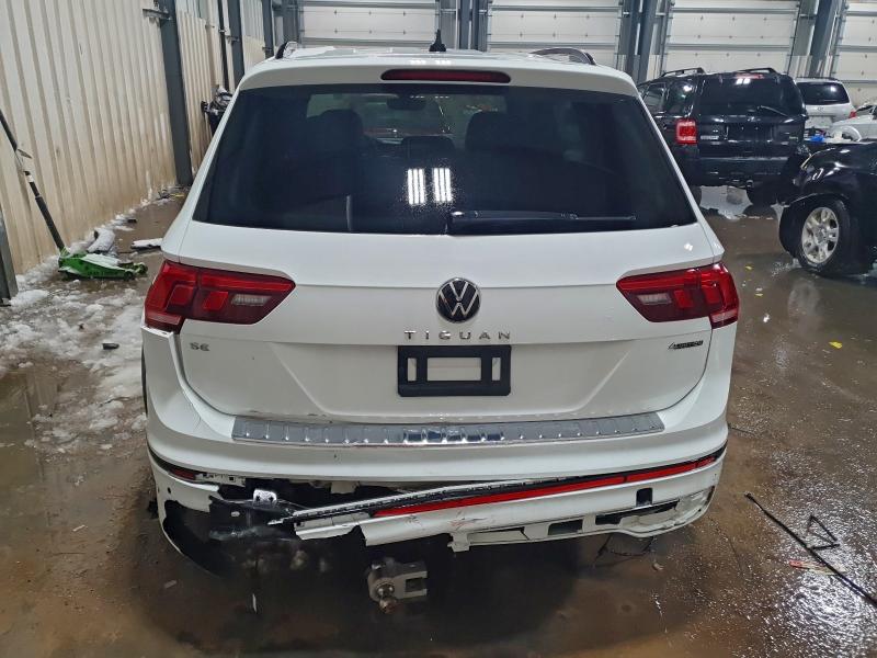 VOLKSWAGEN TIGUAN SE R-LINE BLACK 2021