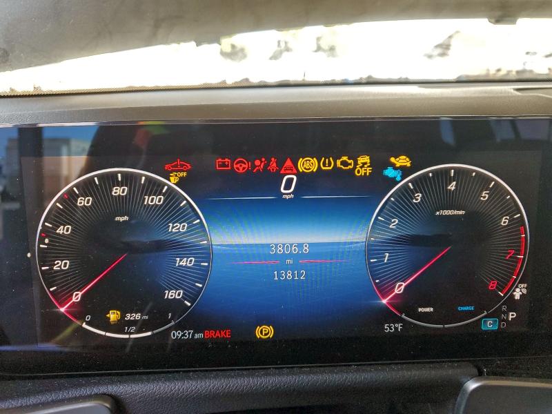 MERCEDES-BENZ GLB 250 2024