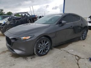 MAZDA 3 PREFERRED 2024