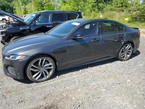 JAGUAR XF R-DYNAMIC SE 2023