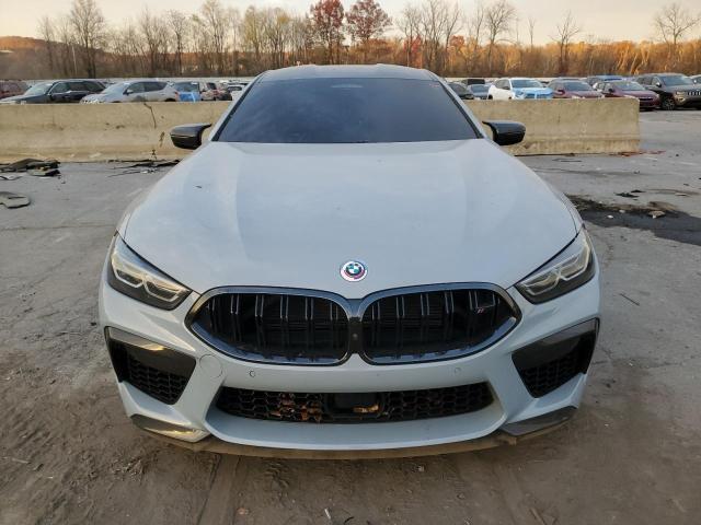 BMW M8 2023