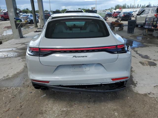 PORSCHE PANAMERA BASE 2023