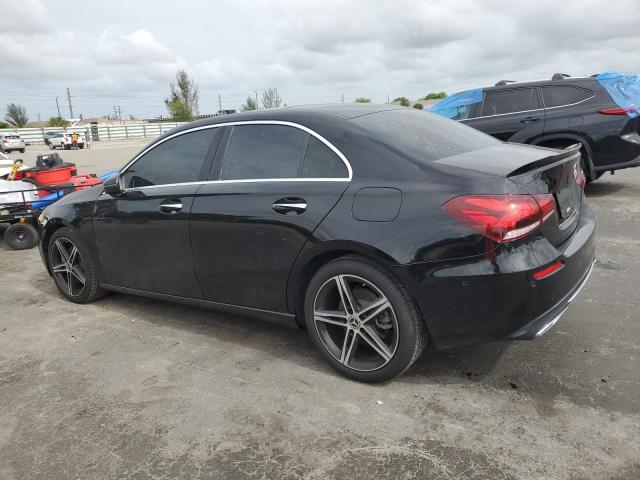 MERCEDES-BENZ A 220 2021