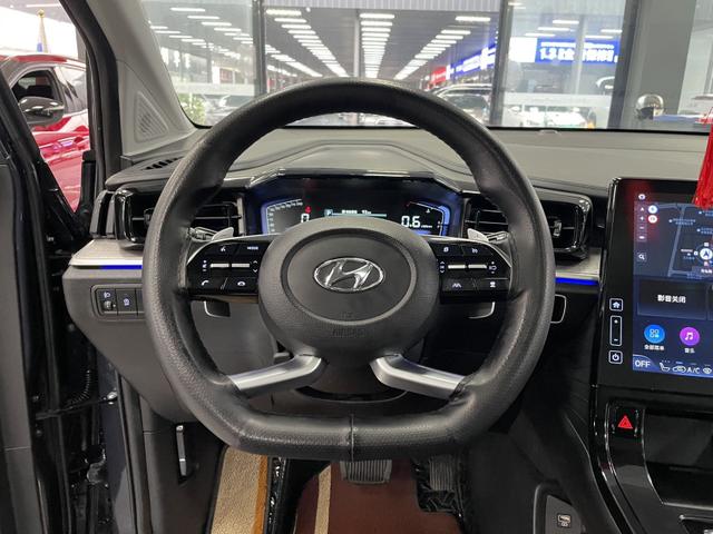 Hyundai Custo 2021