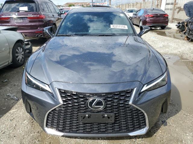 LEXUS IS 300 2022