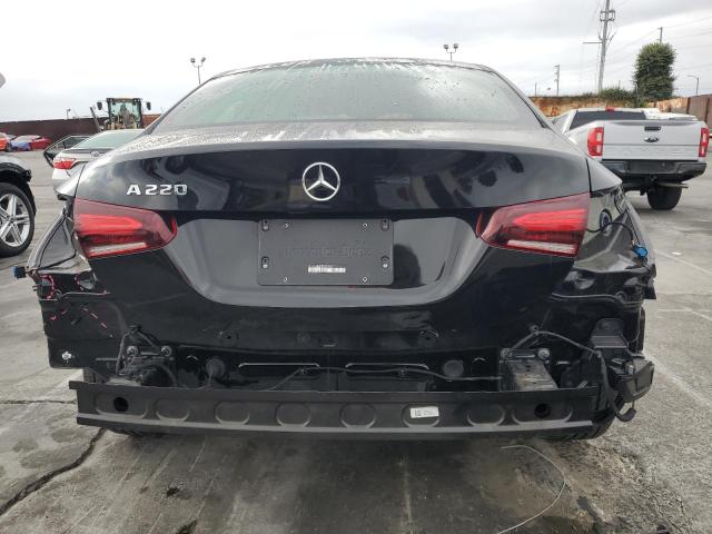 MERCEDES-BENZ A 220 2020