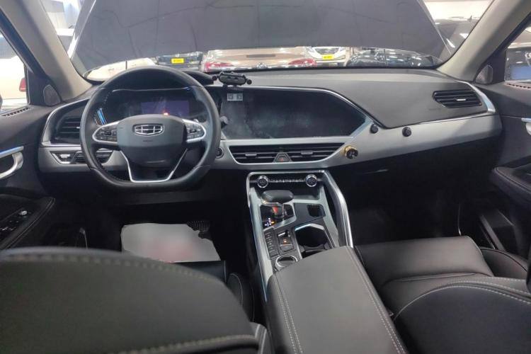 Geely Tugella 2019