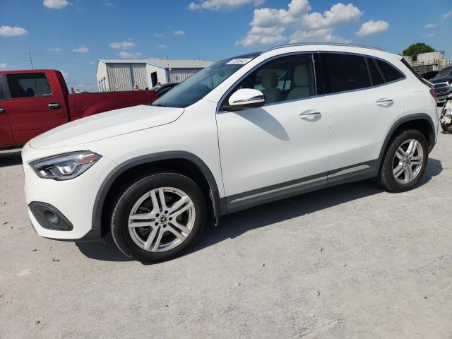 MERCEDES-BENZ GLA 250 2021