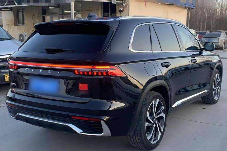 Geely Monjaro 2021