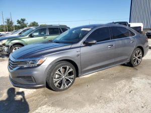 VOLKSWAGEN PASSAT SE 2021