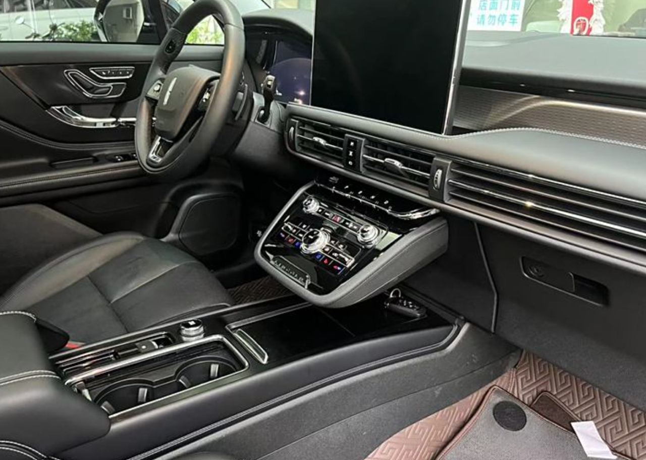 LINCOLN CORSAIR 2021