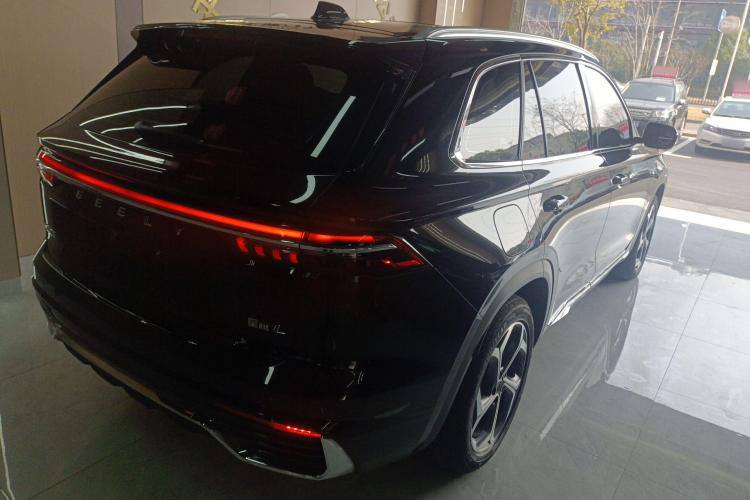 Geely Xingyue L 2021