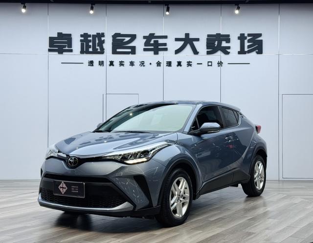 TOYOTA C-HR 2021