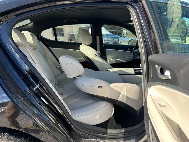 GENESIS G70 BASE 2024