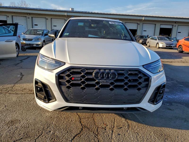 AUDI SQ5 PREMIUM PLUS 2023