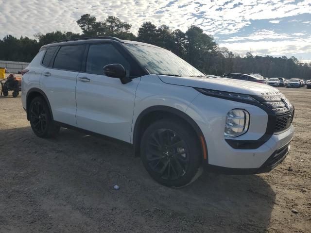 MITSUBISHI OUTLANDER SEL 2024