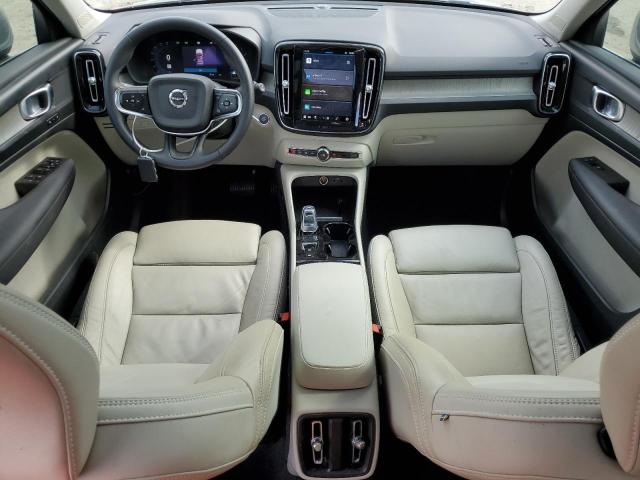 VOLVO XC40 PLUS 2023