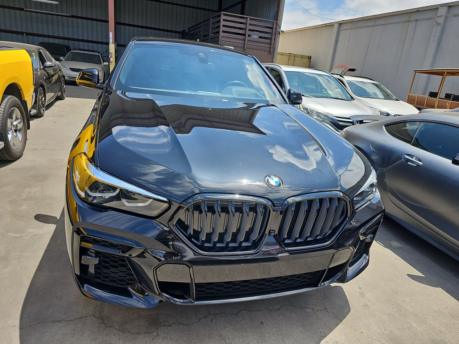 BMW X6 XDRIVE40I 2023