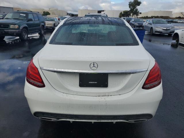 MERCEDES-BENZ C 300 2016