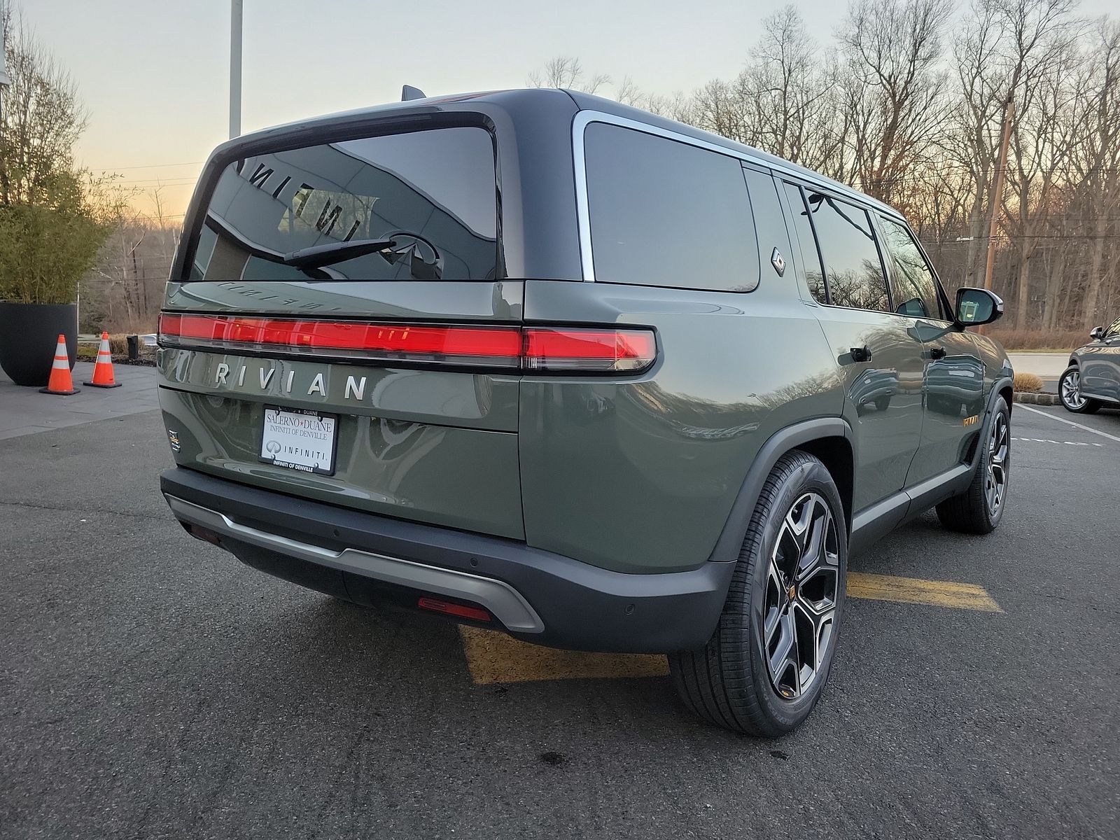 Rivian R1S Launch Edition 2022