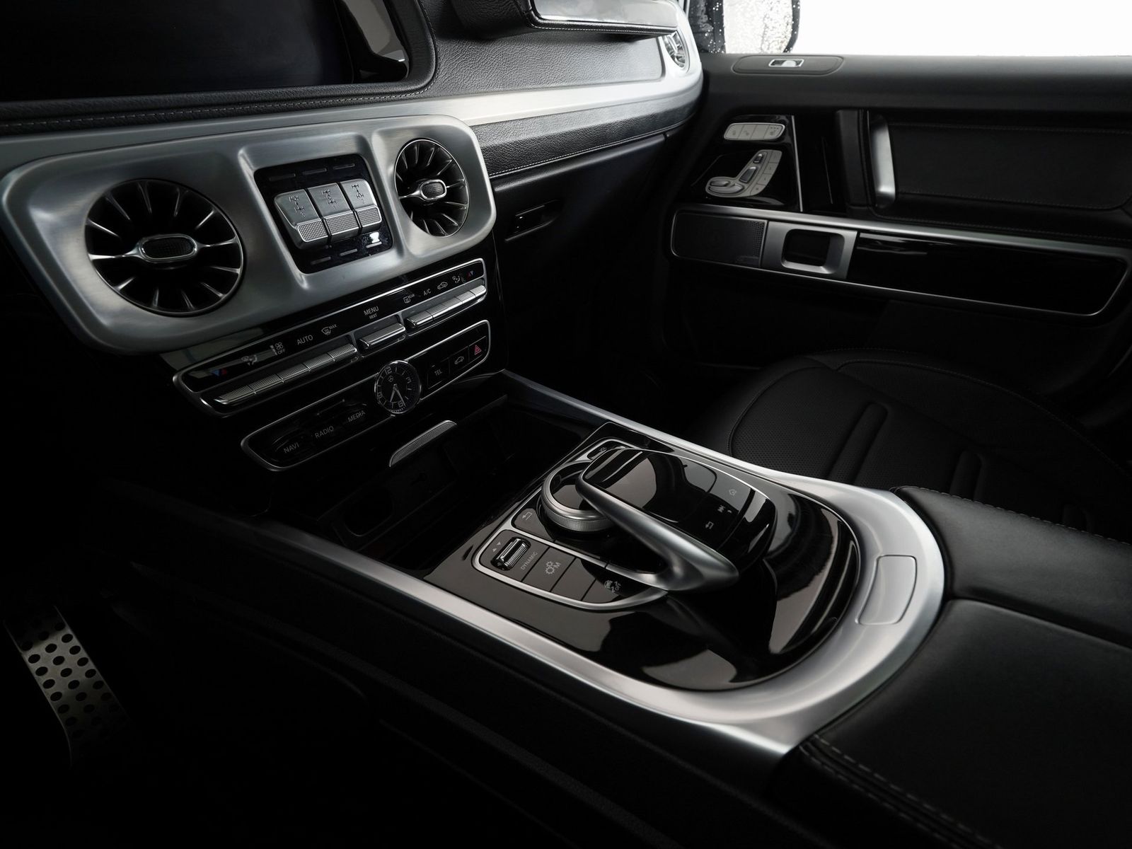 MERCEDES-BENZ G 550 4MATIC 2022