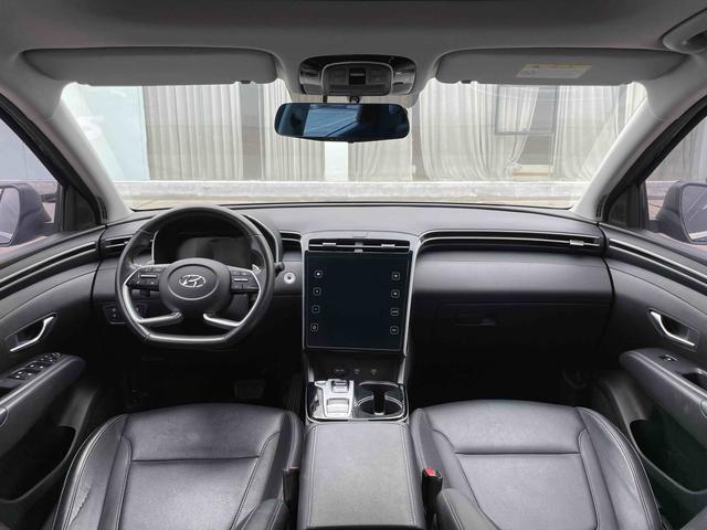 HYUNDAI TUCSON 2021