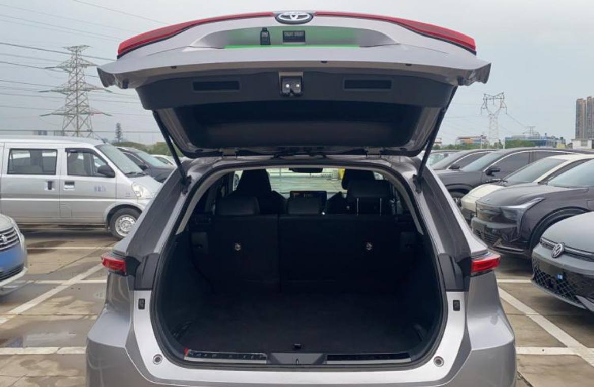 TOYOTA VENZA 2022