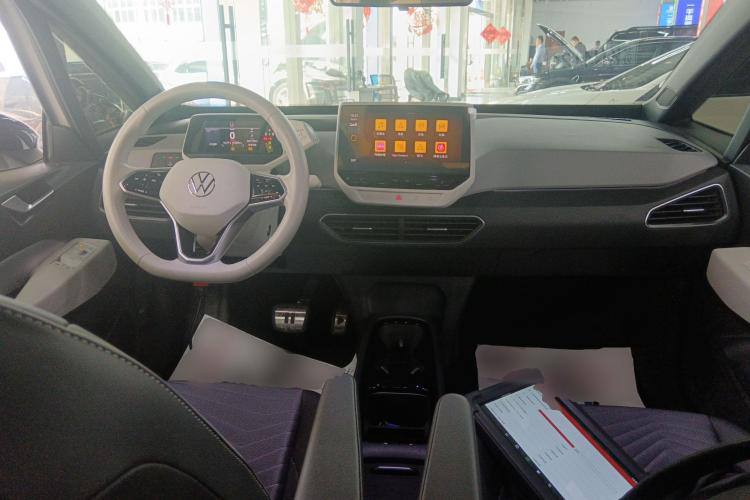 VOLKSWAGEN ID.3 2023