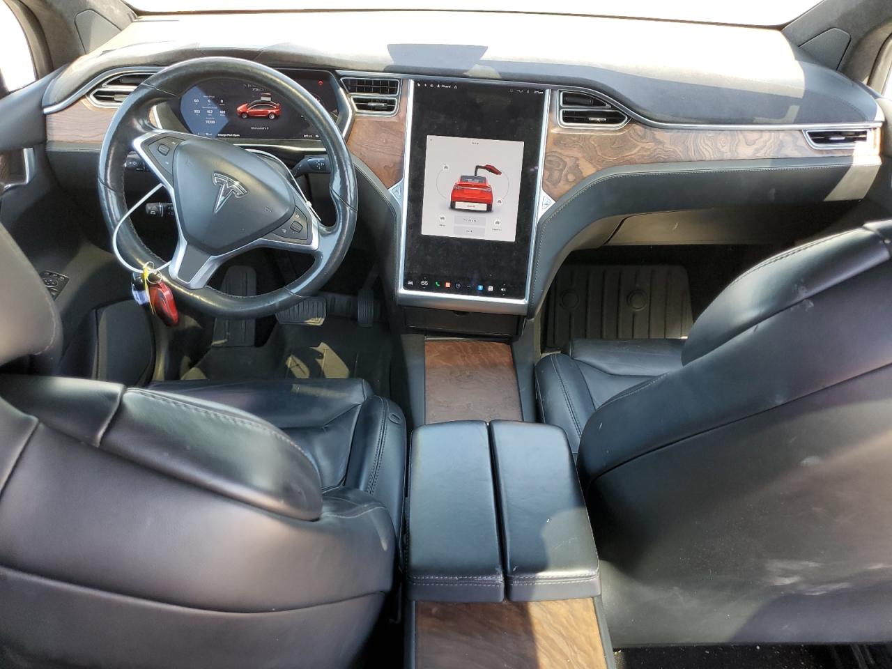TESLA MODEL X 2017