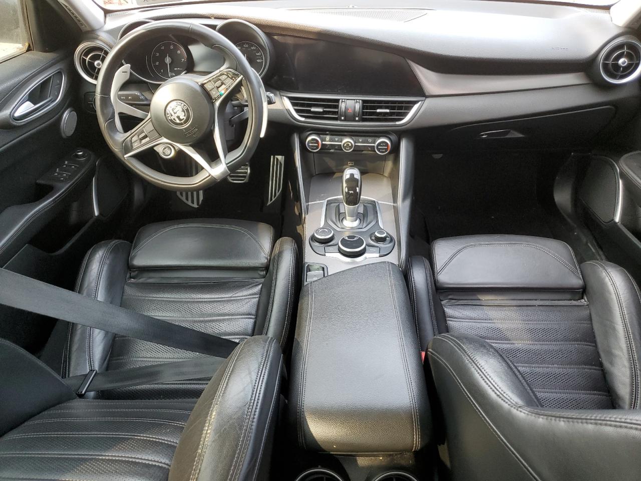 ALFA ROMEO GIULIA TI Q4 2018