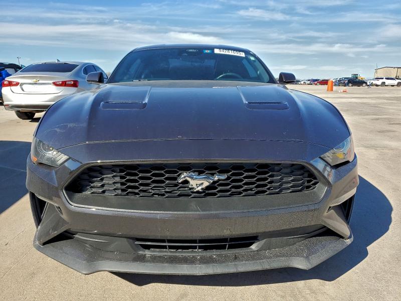 FORD MUSTANG 2022