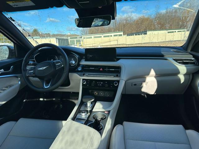 GENESIS G70 BASE 2024