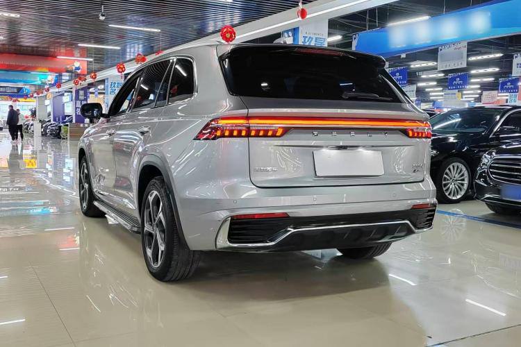 Geely Monjaro 2021