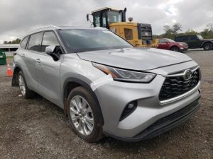 TOYOTA HIGHLANDER LIMITED 2021